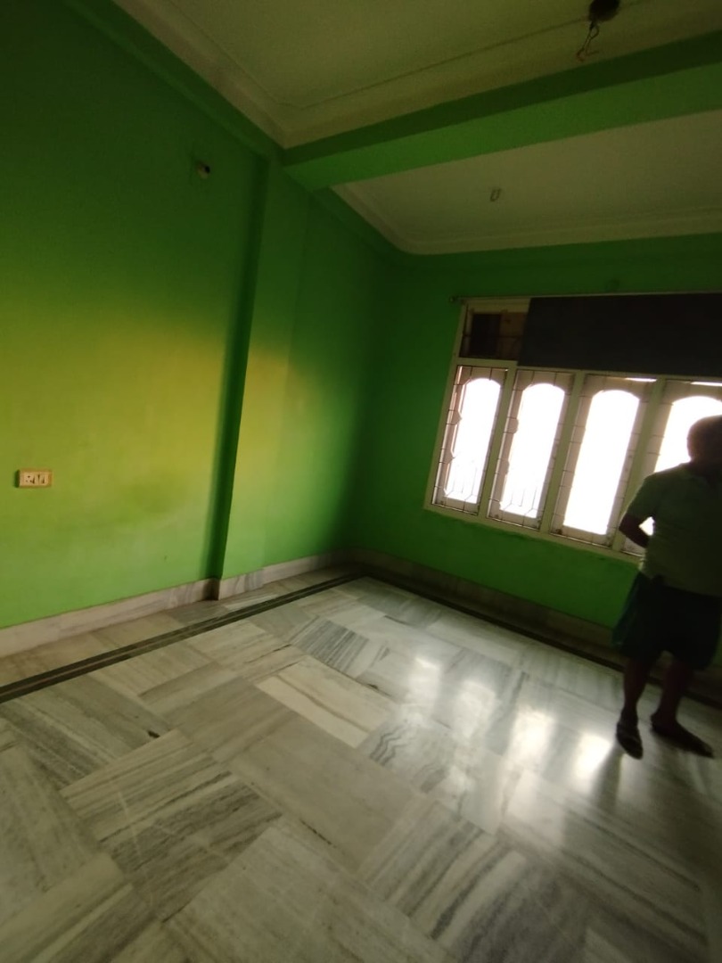 Unfurnished 2bhk in Bholanath Mandir Ulubari, near Royal Furniture, Ulubari, Guwahati, Assam, India for Rent